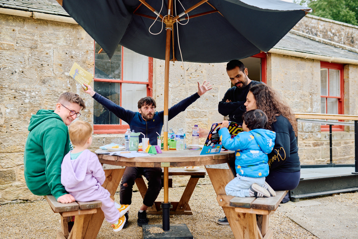 TODDLING ON BABY BOX PICNIC: A DAY TO REMEMBER